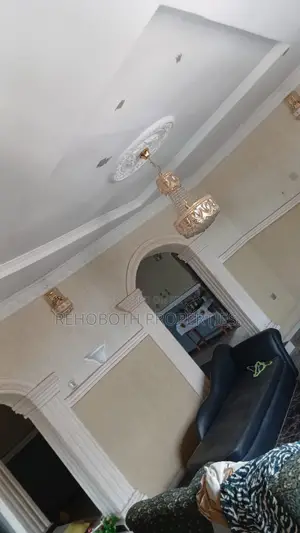 4bdrm Bungalow in Ajila, Akala Express for rent