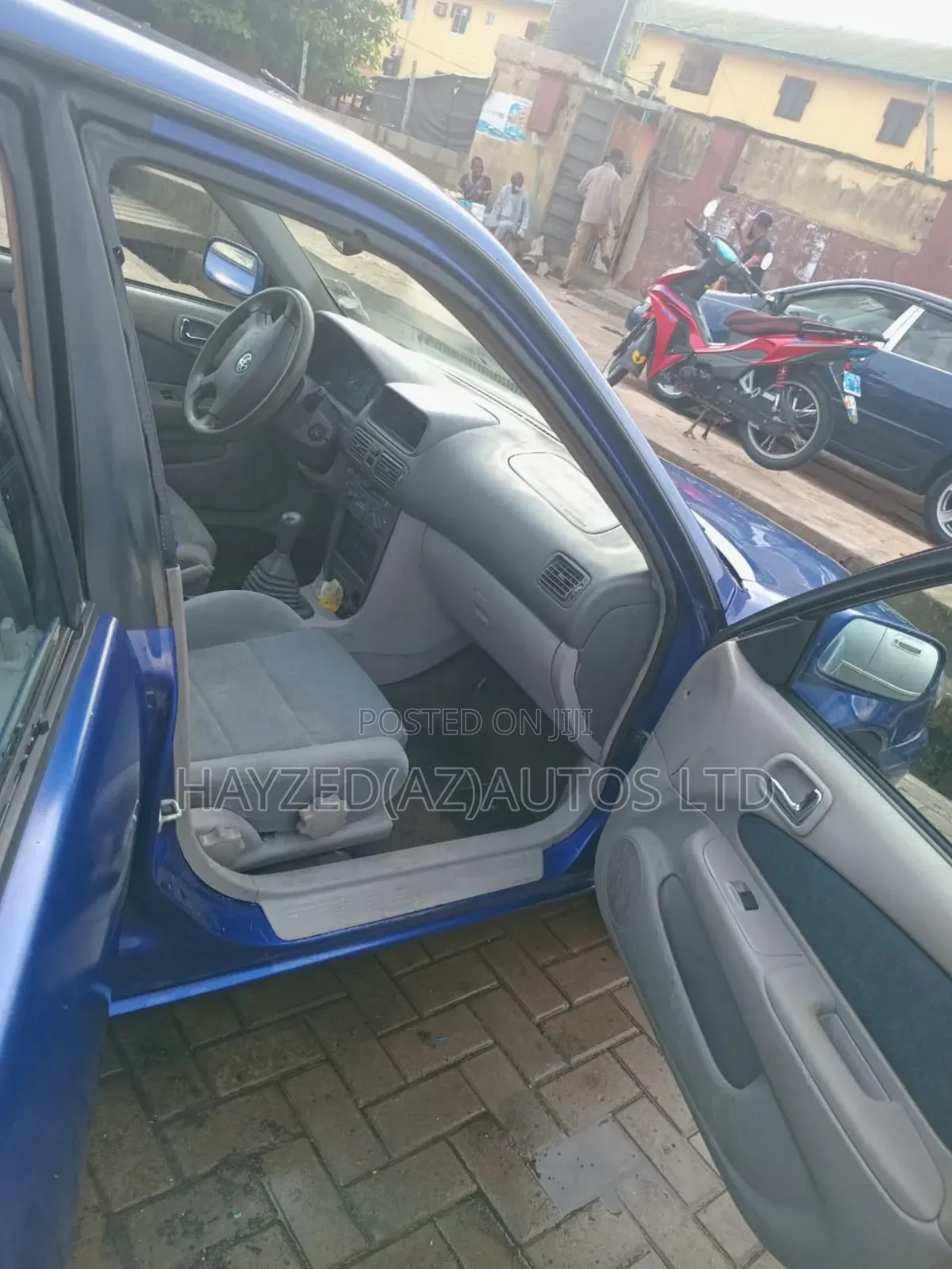 Toyota Corolla 1.5 Sedan Automatic 2002 Blue