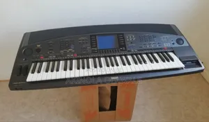 Yamaha PSR 8000 Work Station