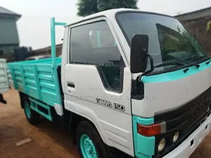 Toyota Dyna 150