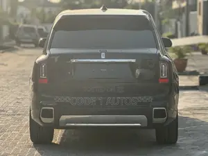 Rolls-Royce Cullinan Base 2020 Black