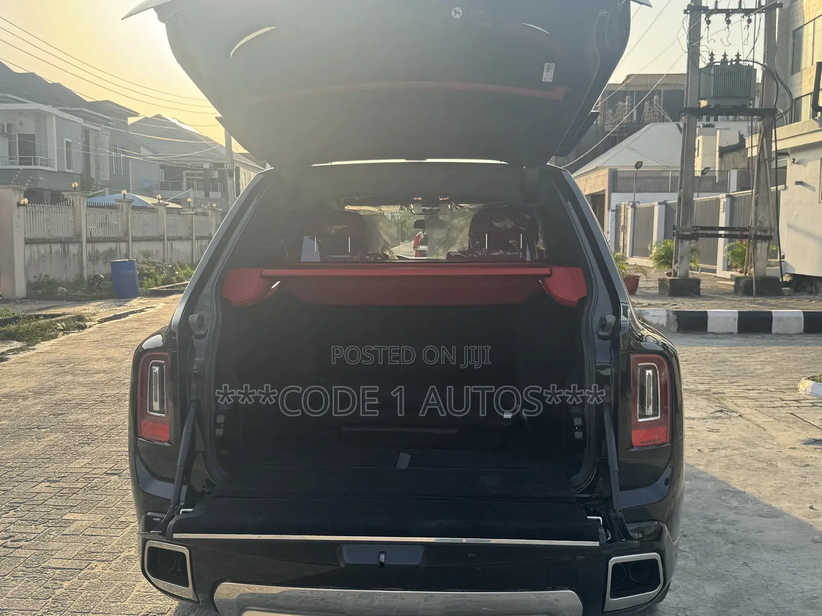 Rolls-Royce Cullinan Base 2020 Black