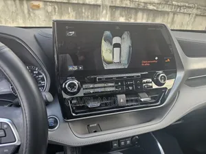 Toyota Highlander Platinum 2021 Gray