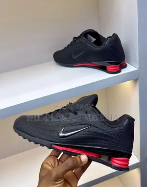 Nike Shox Z Sneakers