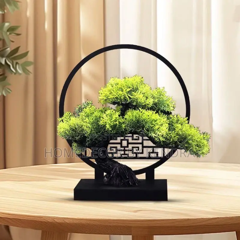 Simulated Welcoming Pine Tree