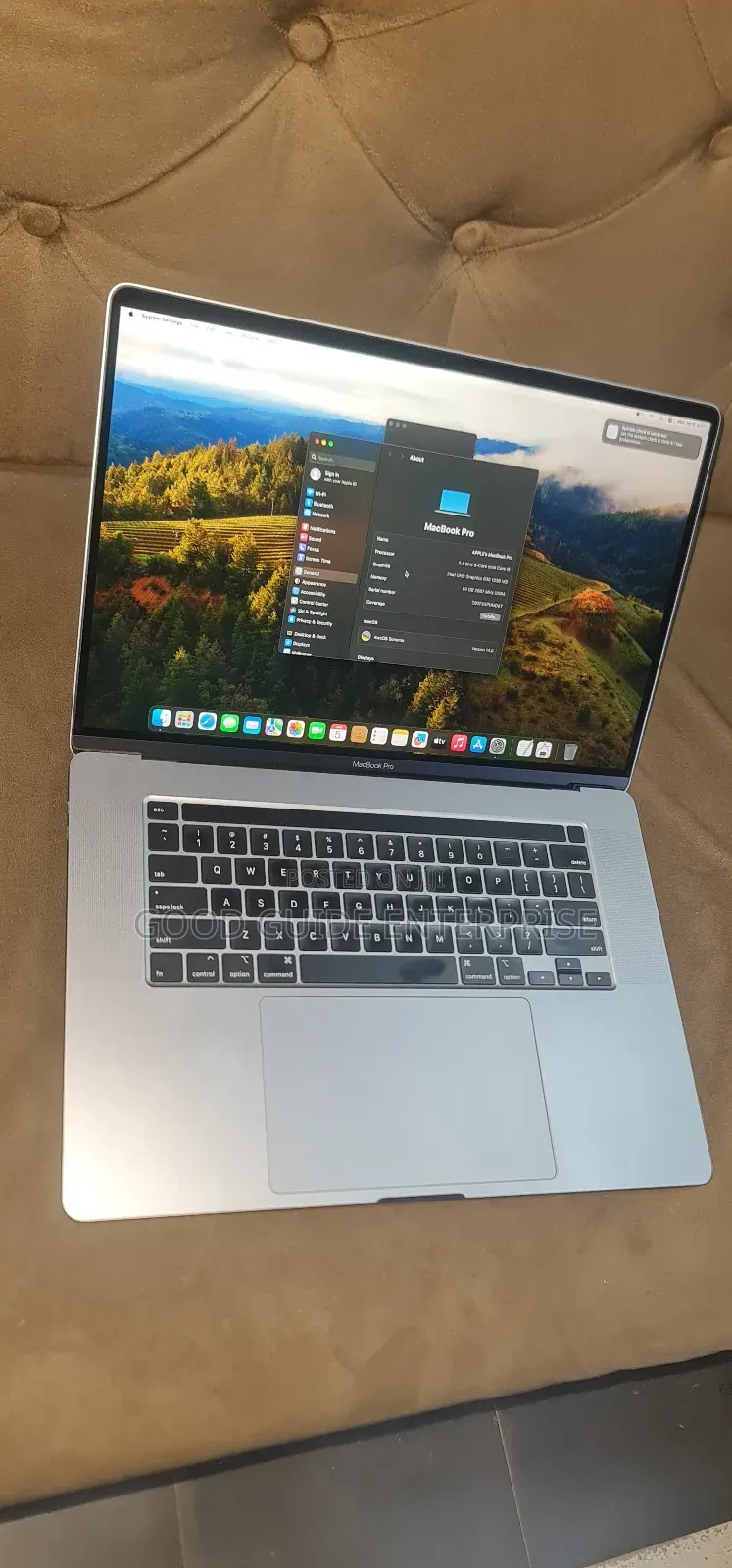 Laptop Apple MacBook Pro 2019 64GB Intel Core i9 SSD 512GB
