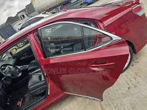 Lexus HS 250h 2010 Red