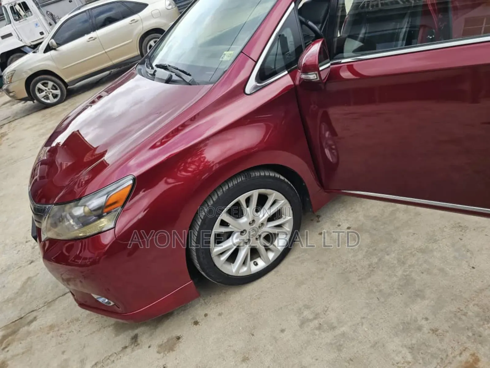 Lexus HS 250h 2010 Red
