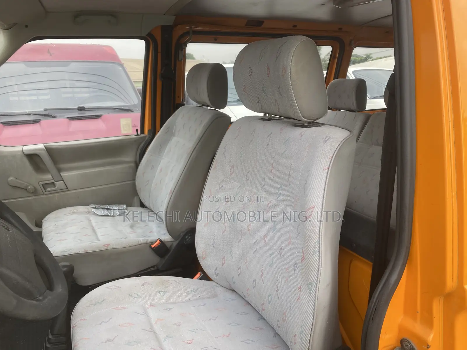 Volkswagen Transporter 2002 Orange
