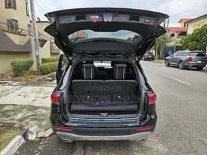 Mercedes-Benz GLB-Class GLB 250 4MATIC 2023 Black