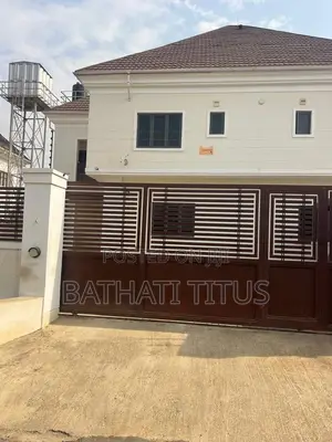 3bdrm Duplex in Ochacho Estate, Mbora for rent