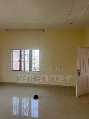 3bdrm Duplex in Ochacho Estate, Mbora for rent