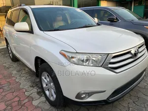 Toyota Highlander 2012 White