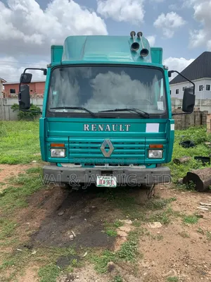 Renault Rigid Truck - Company Use - 3 Months Use