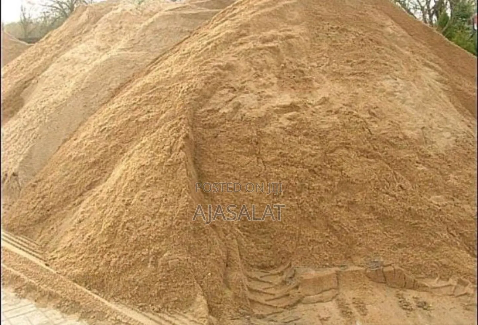 30 Tons of Sharp Sand