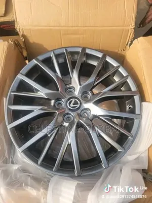 Lexus 350 Rim18 2019