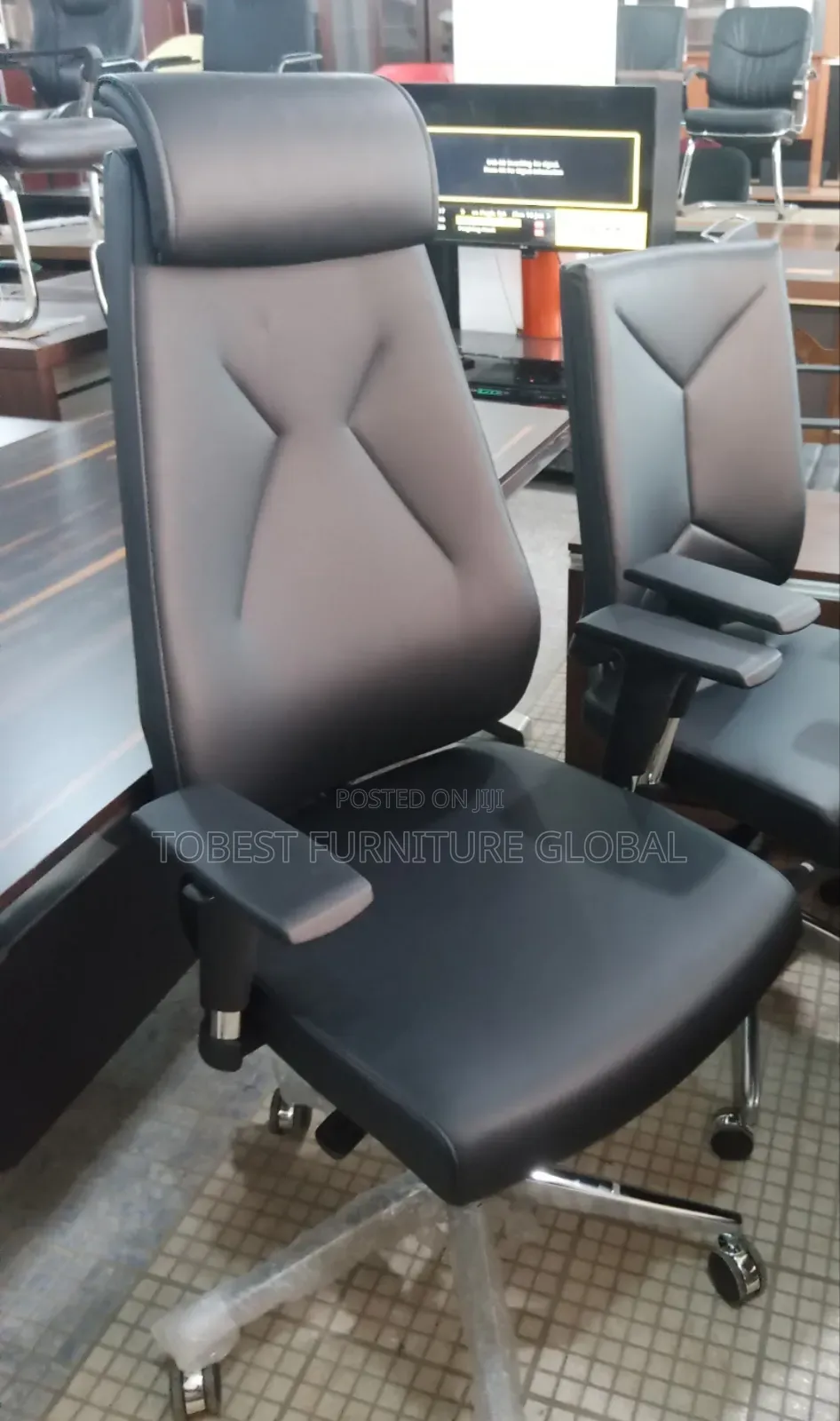 Semi Executive Office Chair