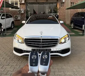 Mercedes-Benz E300 2018 White