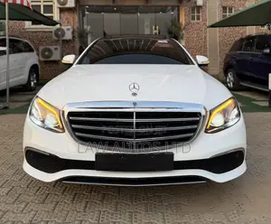 Mercedes-Benz E300 2018 White