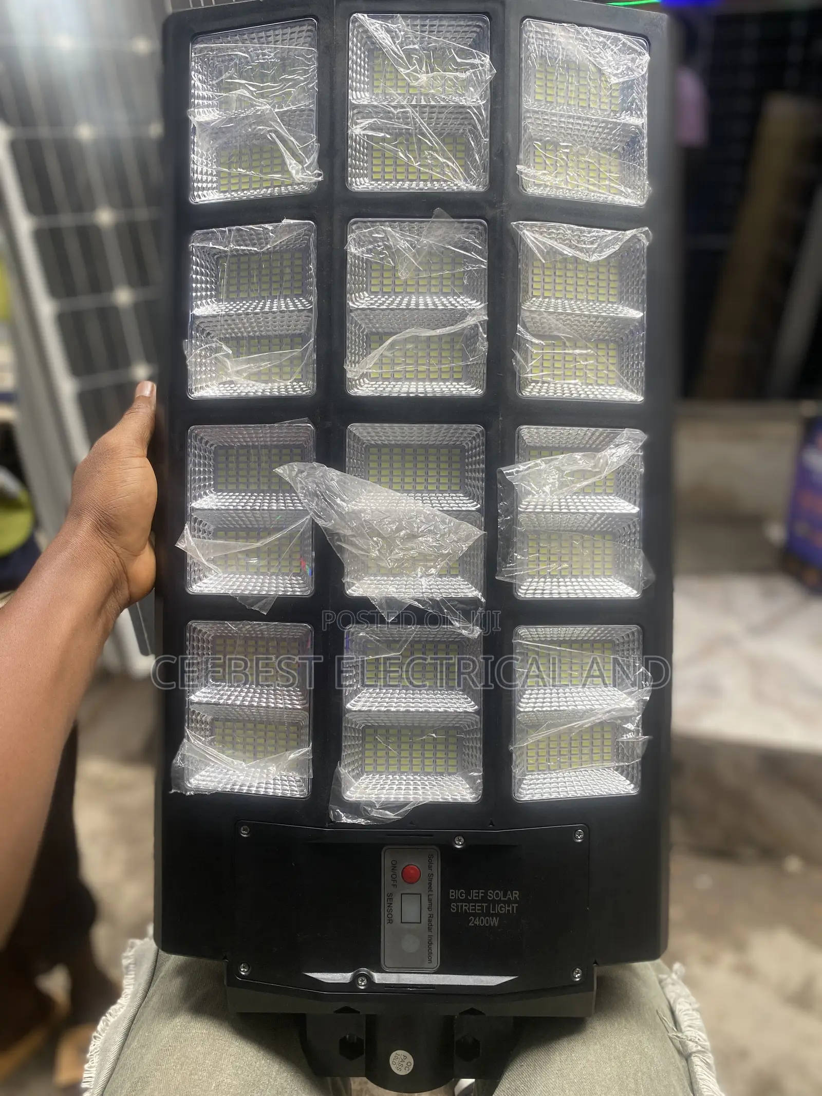 24 Eyes Solar Street Light