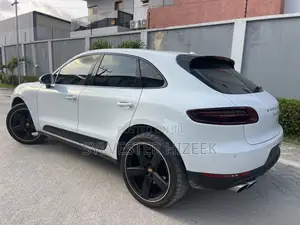 Porsche Macan 2018 White