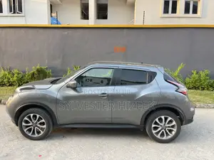 Nissan Juke 2019 Gray