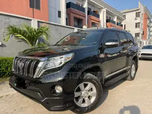 Toyota Land Cruiser Prado 2017 Black