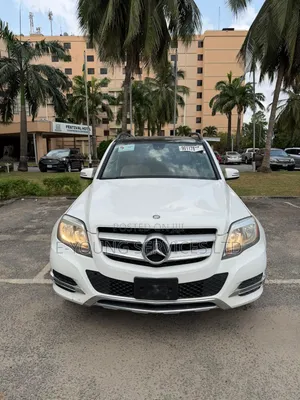 Mercedes-Benz GLK-Class 350 4MATIC 2013 White