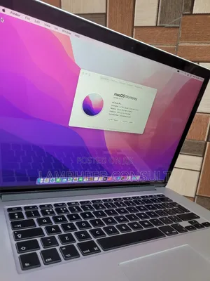 Laptop Apple MacBook Pro 2015 16GB Intel Core I7 SSD 256GB