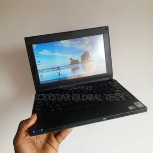 Laptop Dell Latitude 2100 2GB Intel Atom HDD 160GB