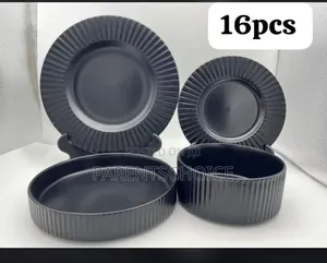 16-Piece Dinnerware Set Stoneware, Black