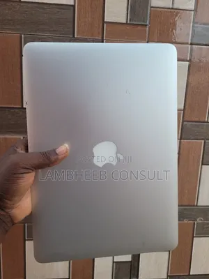 Laptop Apple MacBook Pro 2015 8GB Intel Core I5 SSD 256GB