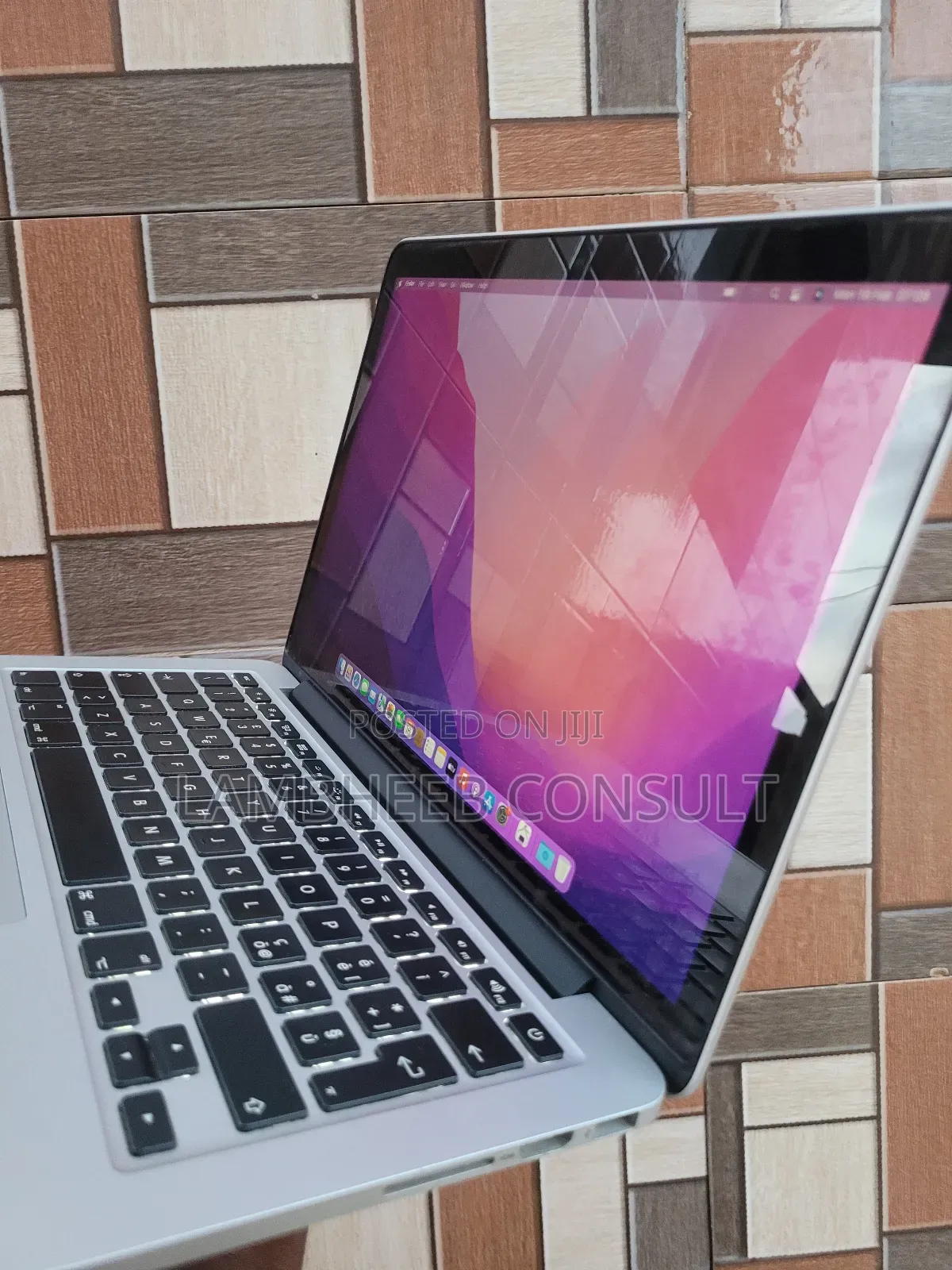 Laptop Apple MacBook Pro 2015 8GB Intel Core I5 SSD 256GB