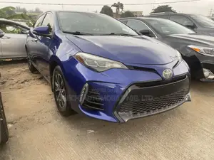 Toyota Corolla SE 4dr Sedan (1.8L 4cyl CVT) 2017 Blue