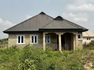 2 Bedroom Flat and a Room and Parlor Self