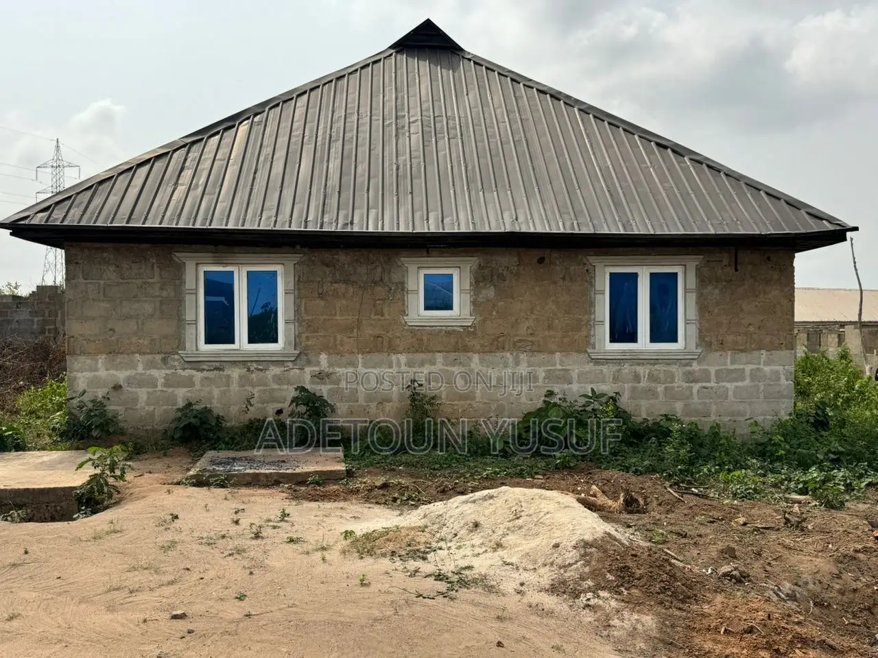 2 Bedroom Flat and a Room and Parlor Self