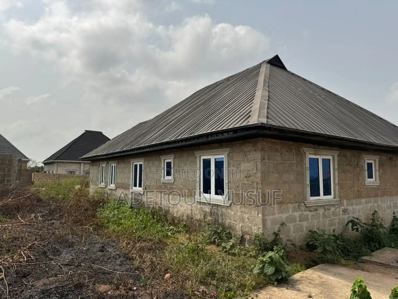 2 Bedroom Flat and a Room and Parlor Self
