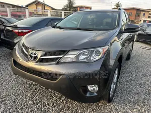 Toyota RAV4 2015 Gray