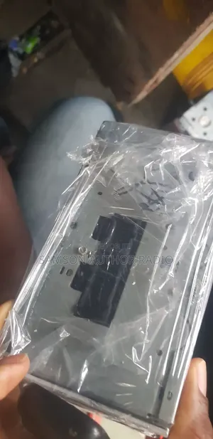 Original Followcome Basic Radio Toyota Matrix 2002 Model