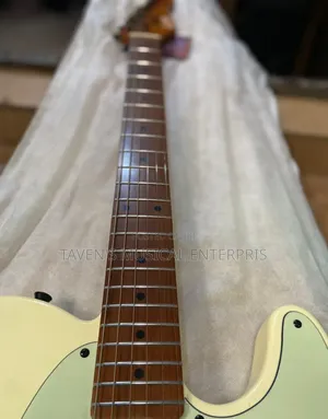 Luxars S-G17 Pro Electric Guitar
