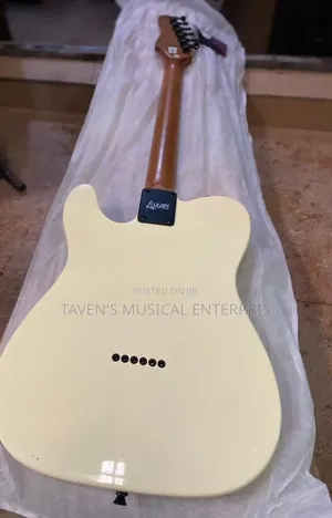 Luxars S-G17 Pro Electric Guitar