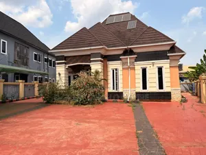 3bdrm Bungalow in Commissioner By, Oshimili South for sale