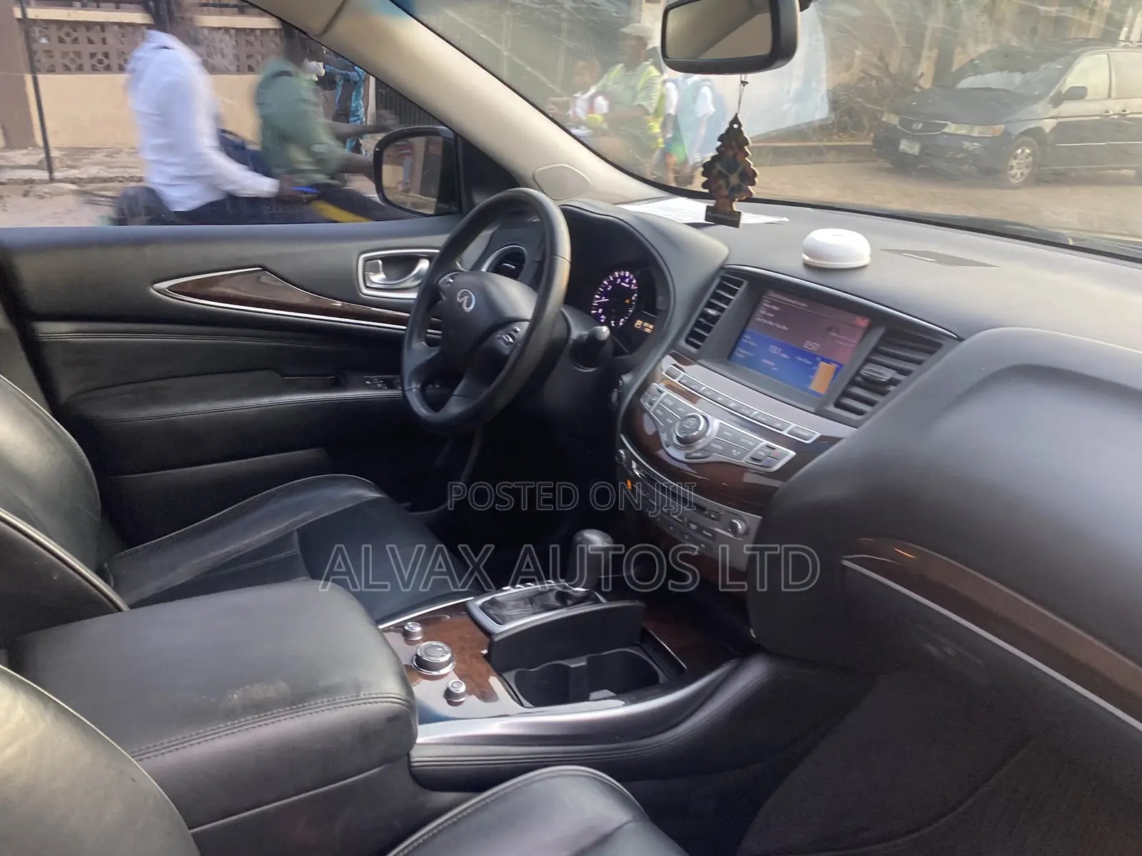 Infiniti JX 2012 Black