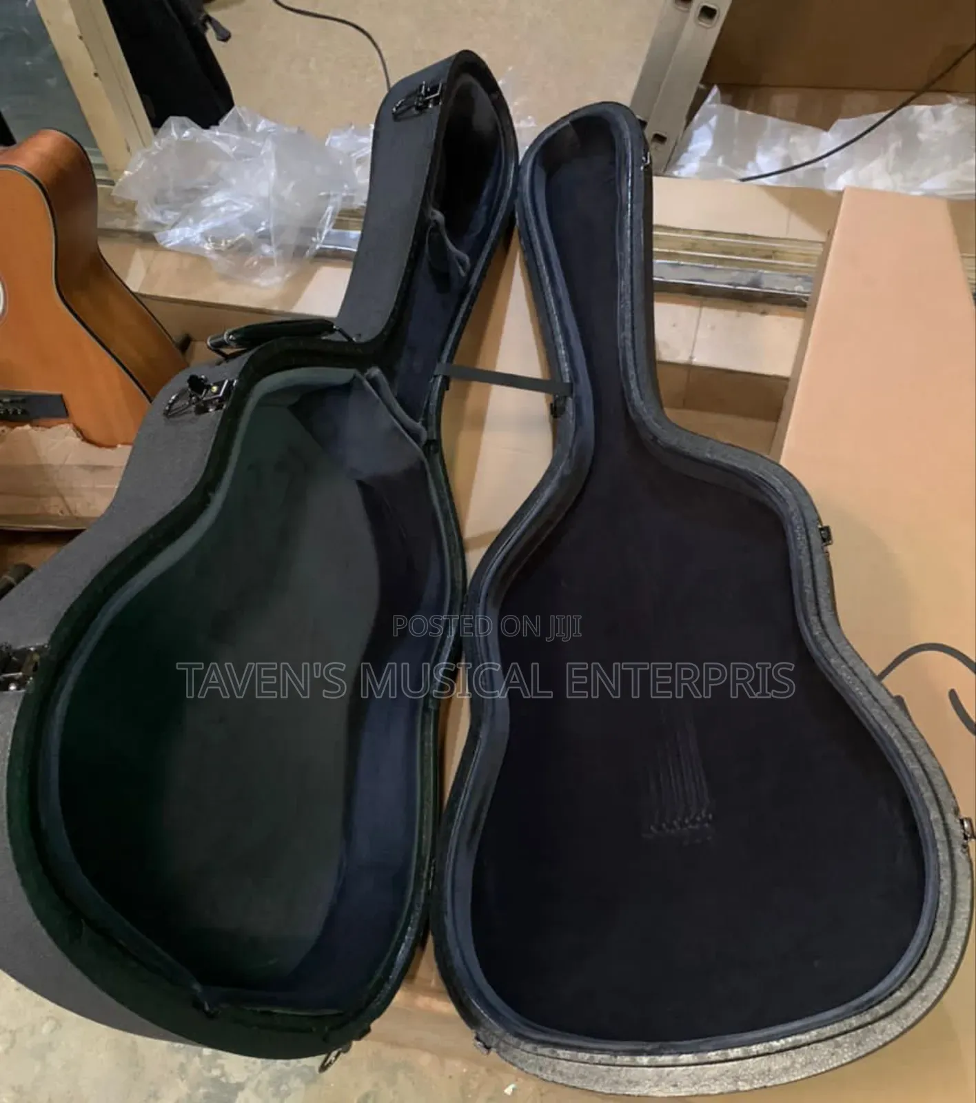 Luxars Guitar Case