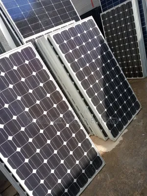 300watts 72cells Mono Canadian Solar Panel