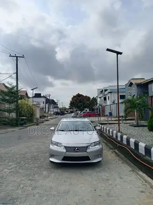 Lexus ES 350 FWD 2014 Silver