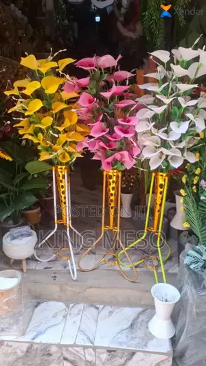 Iron Flower Vase Stand Available as Seen