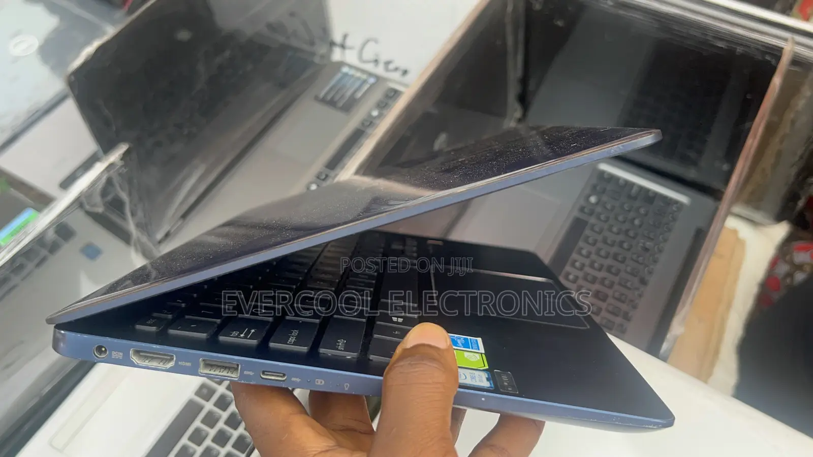 Laptop Asus ZenBook 13 UX331UN 8GB Intel Core I5 SSD 512GB