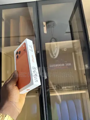 New Apple iPhone 17 Pro Max 256 GB Orange