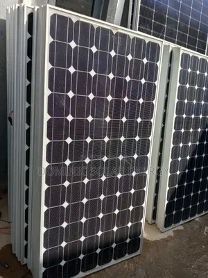300watts 72cells Mono Canadian Solar Panel